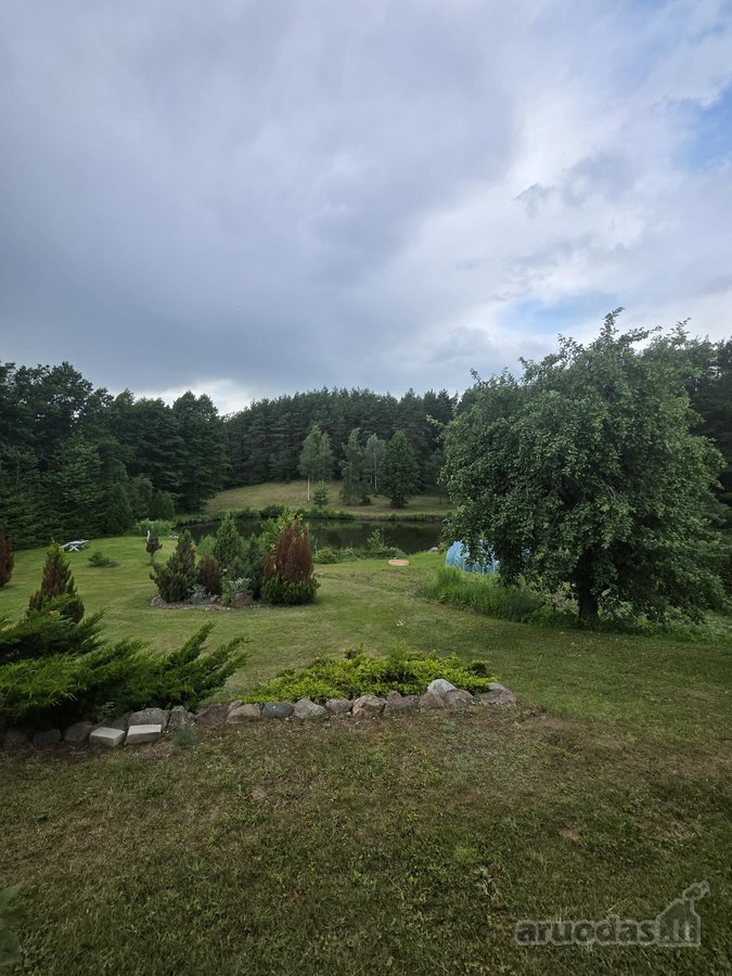 Parduodamas erdvus dviejų aukštų gyvenamasis - nuotraukos Nr. 28