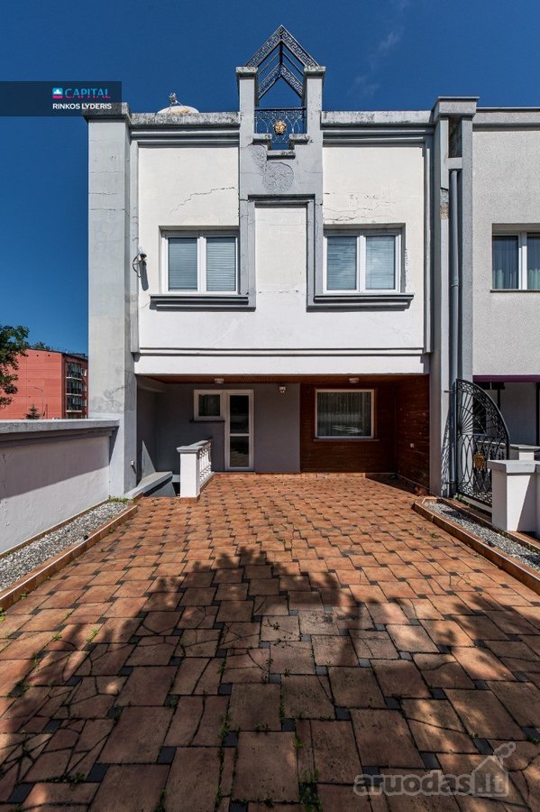 Parduodamas Erdvus 218 Kv. M Namas Klaipėdoje - nuotraukos Nr. 23