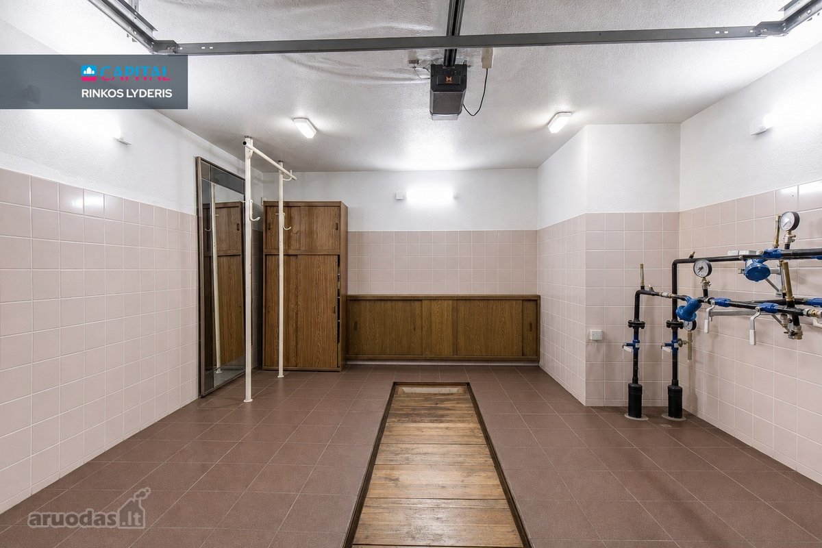 Parduodamas Erdvus 218 Kv. M Namas Klaipėdoje - nuotraukos Nr. 40