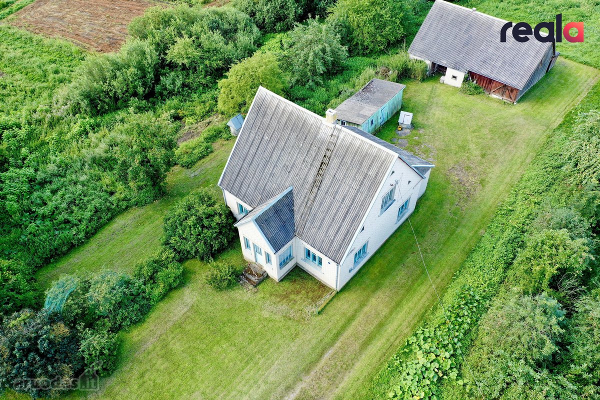 Erdvus namas su 25 arų sklypu Kasčiukiškėse – - nuotraukos Nr. 4
