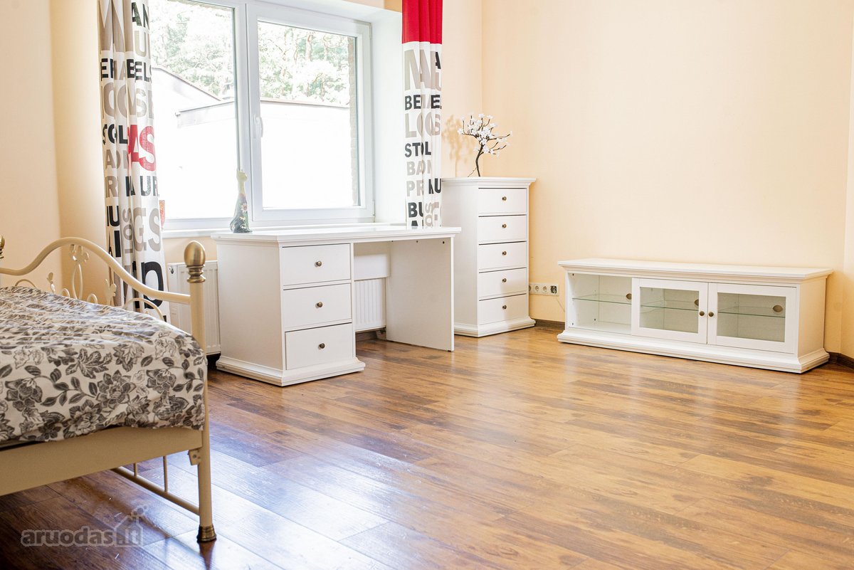 180 m² namas Giruliuose tarp pušų – iki jūros - nuotraukos Nr. 25