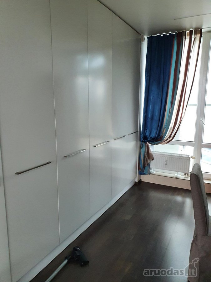 Išnuomojamas moderniai įrengtas 3-jų kambarių - nuotraukos Nr. 14