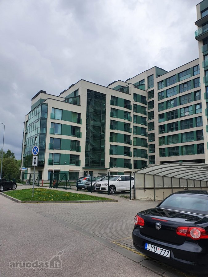 Išnuomojamas moderniai įrengtas 3-jų kambarių - nuotraukos Nr. 20