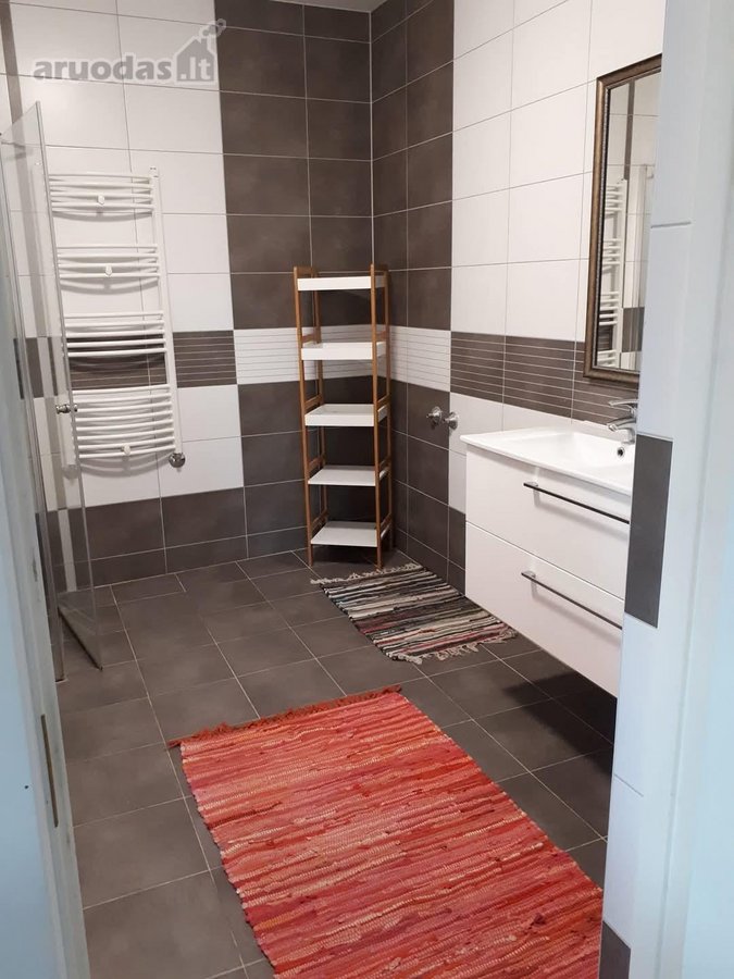 Nuomojamas dviejų miegamųjų butas, 80 m2 su - nuotraukos Nr. 5