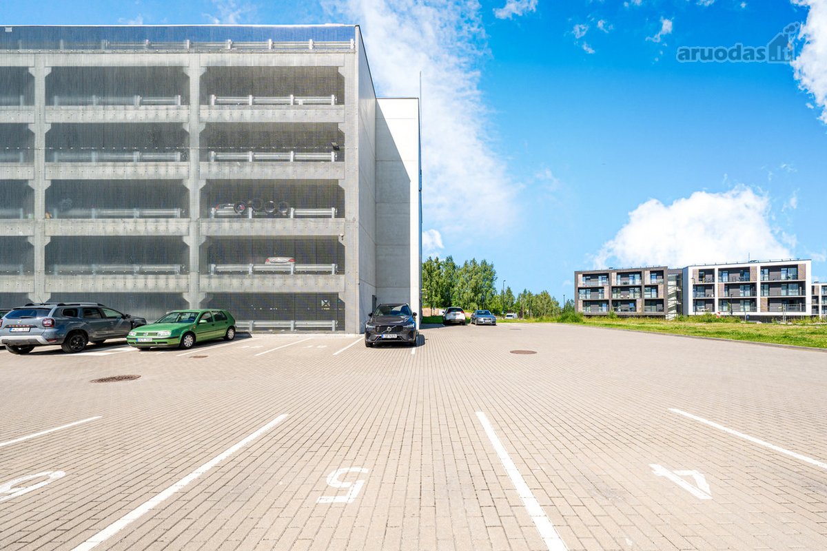 Nuomojama 15 kv. m parkavimo vieta - nuotraukos Nr. 13