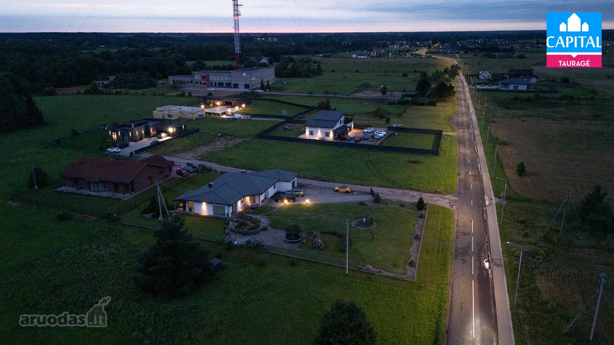 Parduodamas trijų miegamųjų, vieno aukšto, - nuotraukos Nr. 35