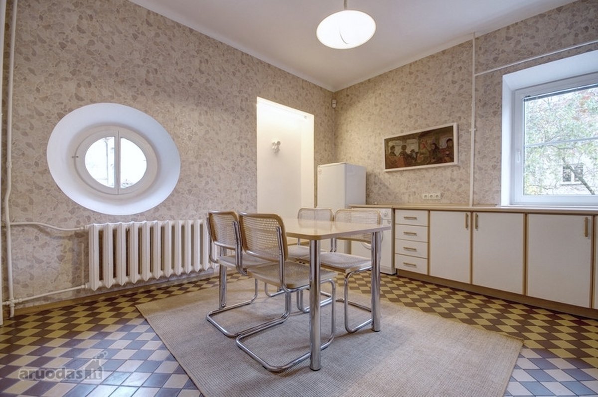 Išnuomojamas 3 kambarių, 110 m² butas su - nuotraukos Nr. 4
