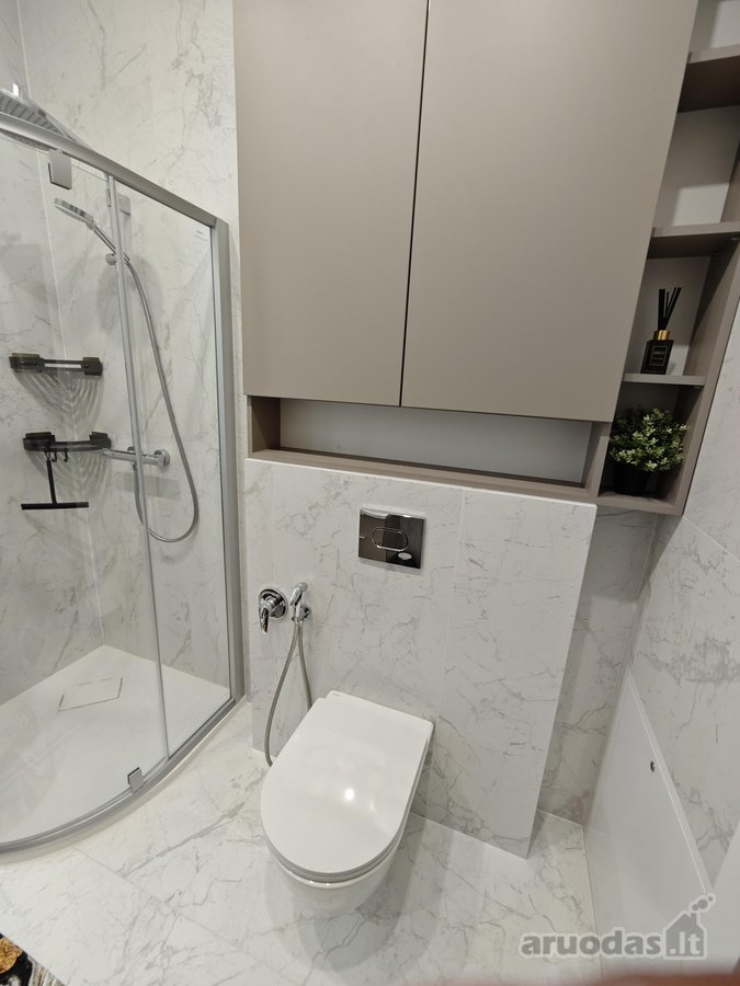Moderniai Įrengtas 4 Kambarių Kotedžas - nuotraukos Nr. 24