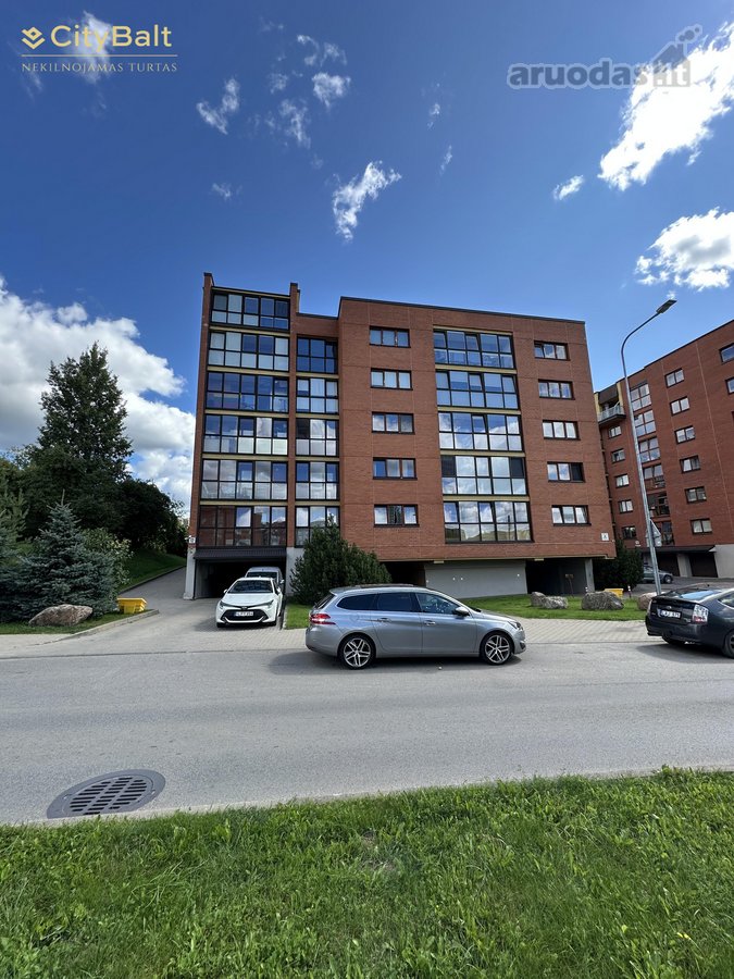 Parduodamas 3-jų kambarių butas su parkingo - nuotraukos Nr. 19