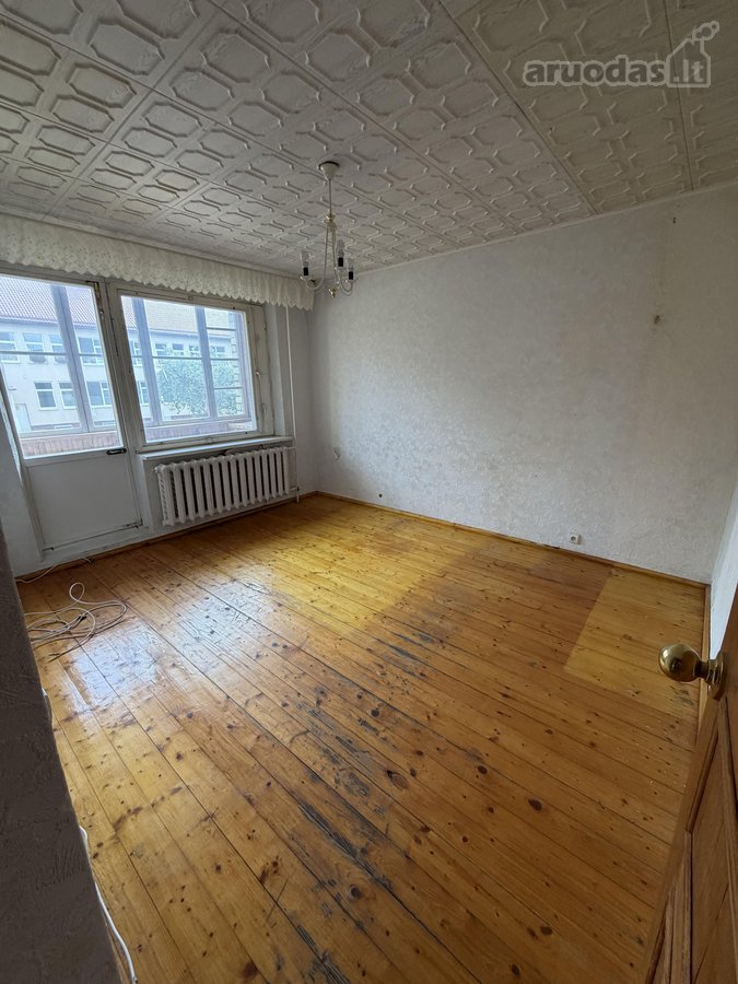 Keturių kambarių butas pirmame aukšte, Utenos - nuotraukos Nr. 18