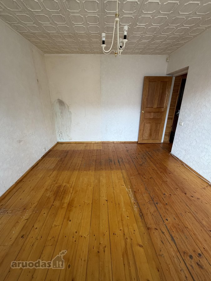 Keturių kambarių butas pirmame aukšte, Utenos - nuotraukos Nr. 21
