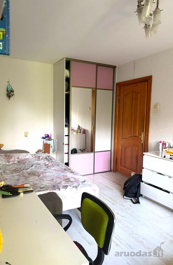 Viename iš geriausių aukštų, 3-jų kambarių - nuotraukos Nr. 8