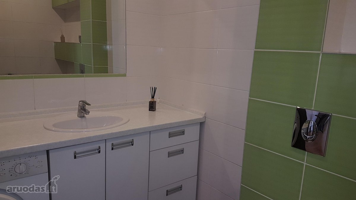 Išnuomojamas 50 m2 naujai suremontuotas butas - nuotraukos Nr. 8