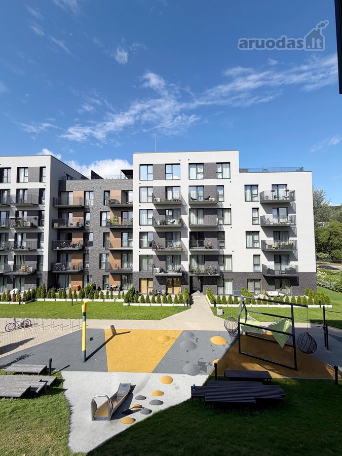 Parduodamas moderniai ir kokybiškai įrengtas - nuotraukos Nr. 14