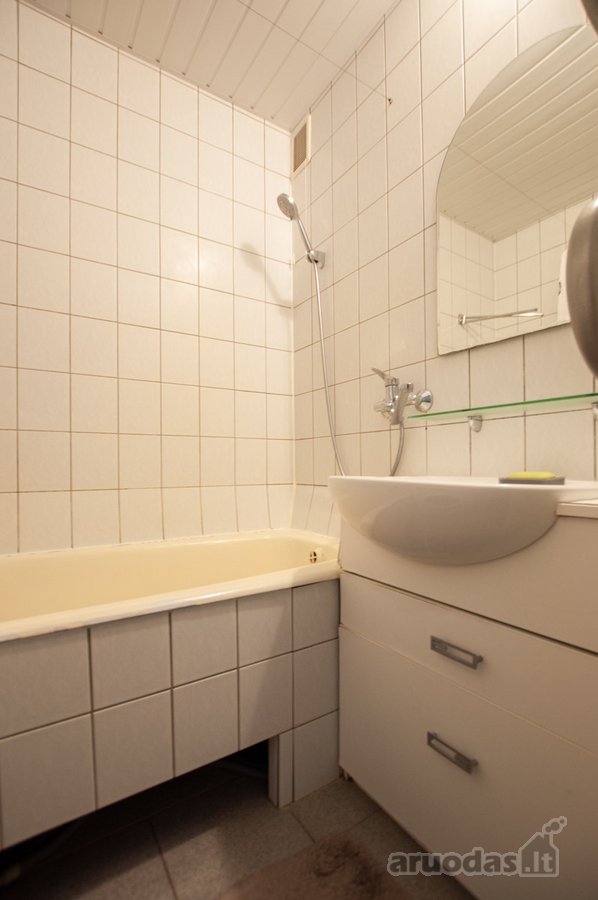 3 Atskirų Kambarių Butas Justiniškėse, Taikos - nuotraukos Nr. 17