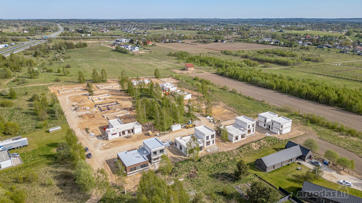 Parduodamas Dviejų Aukštų Namas Kvartale - nuotraukos Nr. 21