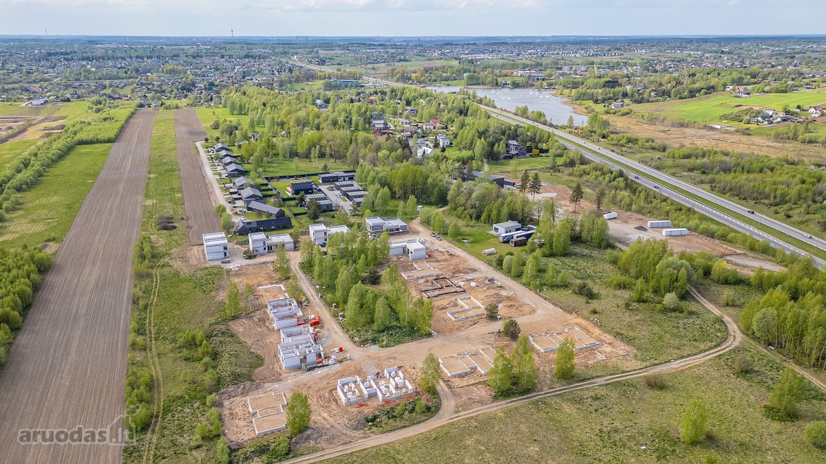 Parduodamas Dviejų Aukštų Namas Kvartale - nuotraukos Nr. 26