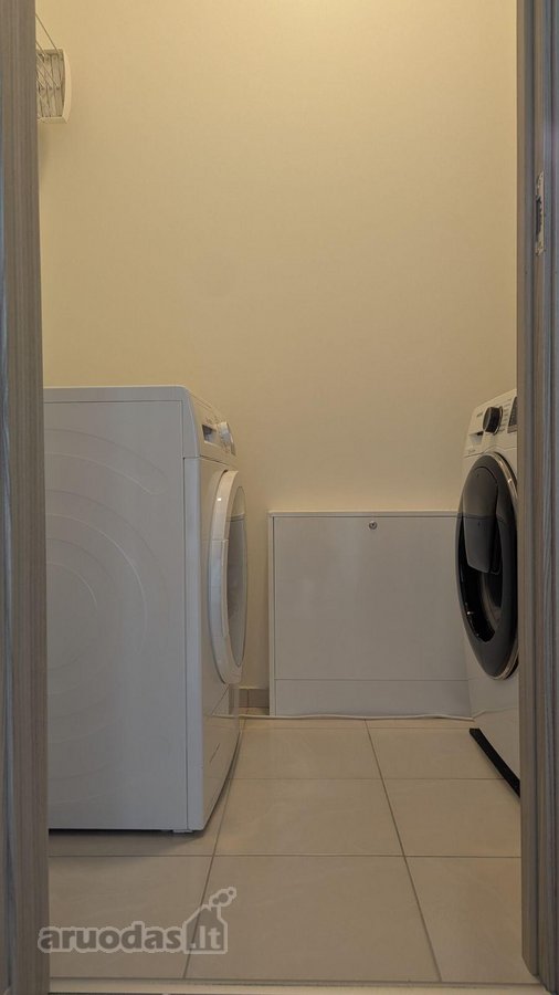 Parduodamas Erdvus Ir Pilnai Įrengtas 4 - nuotraukos Nr. 23