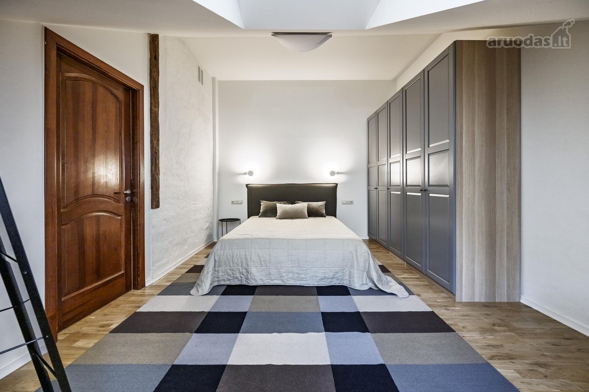 Šie 64 kv.m aukštų lubų apartamentai įsikūrę - nuotraukos Nr. 2