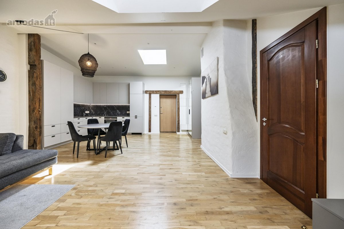 Šie 64 kv.m aukštų lubų apartamentai įsikūrę - nuotraukos Nr. 9