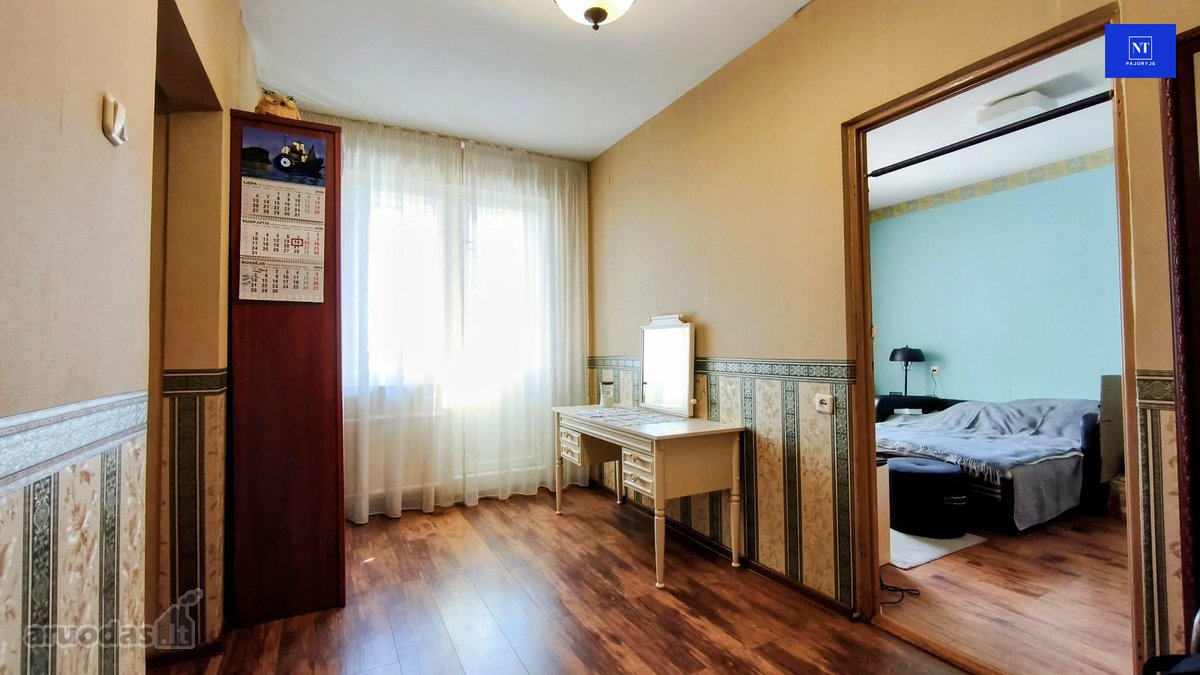 Parduodamas erdvus ir šviesus 77 kv. m trijų - nuotraukos Nr. 11