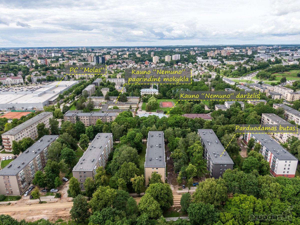 Parduodamas 2 kambarių butas renovuotame name - nuotraukos Nr. 14