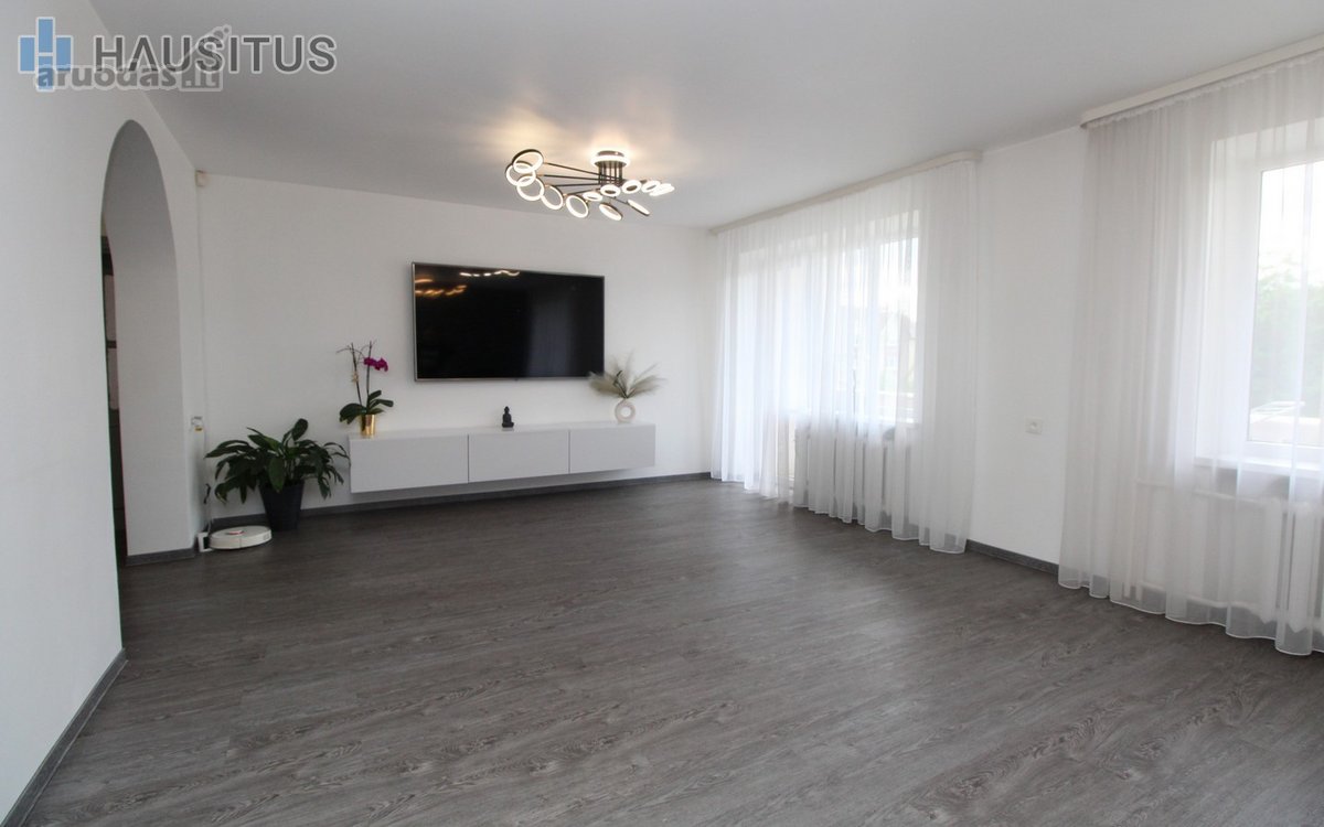 Parduodamas Erdvus Namas Dubogirio G., Rožyno - nuotraukos Nr. 38