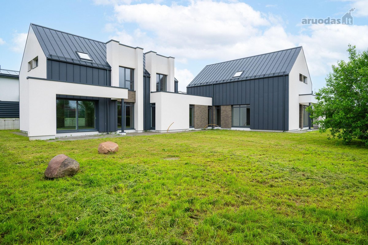 Parduodamas išskirtinės architektūros gyv. - nuotraukos Nr. 15