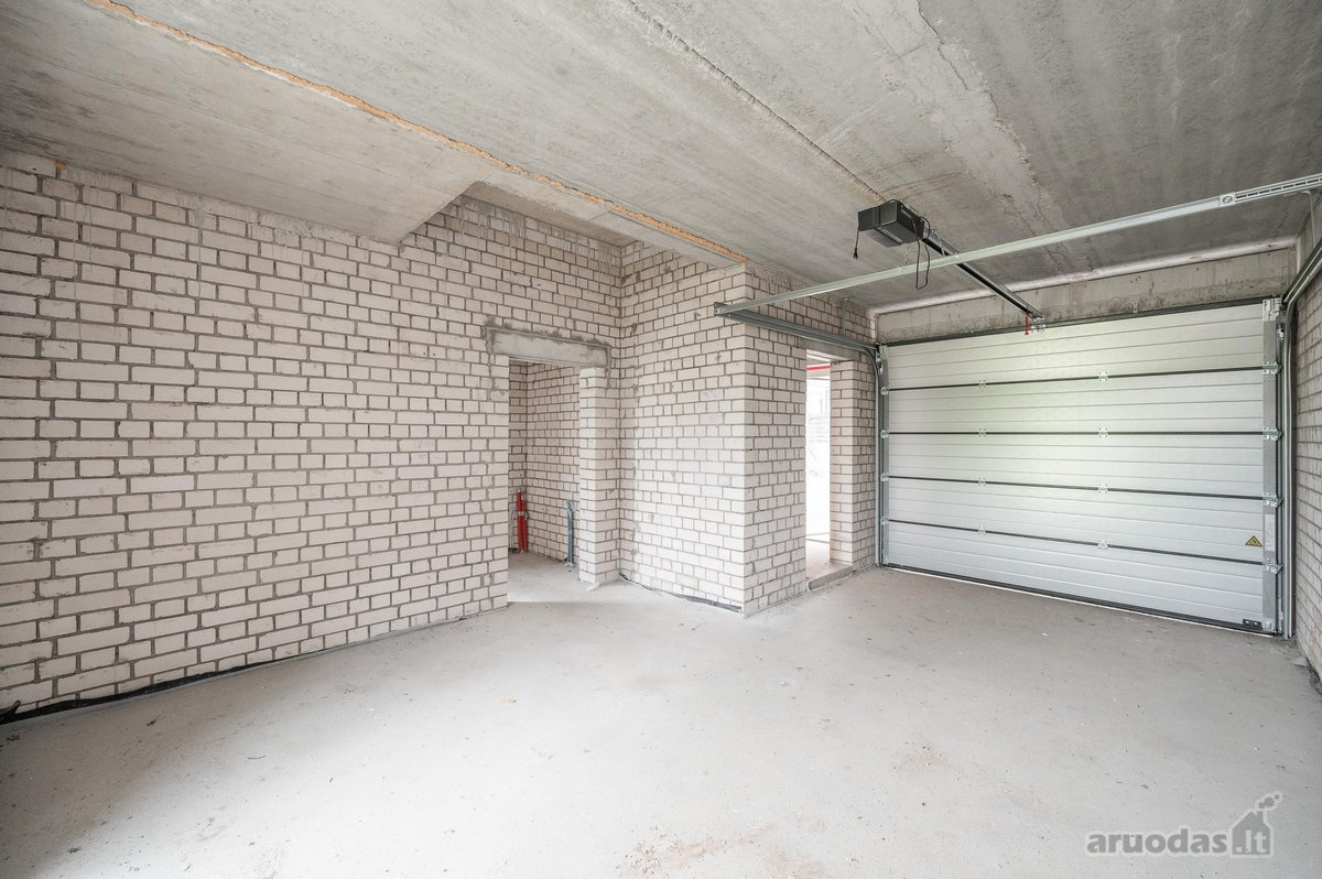 Parduodamas išskirtinės architektūros gyv. - nuotraukos Nr. 25