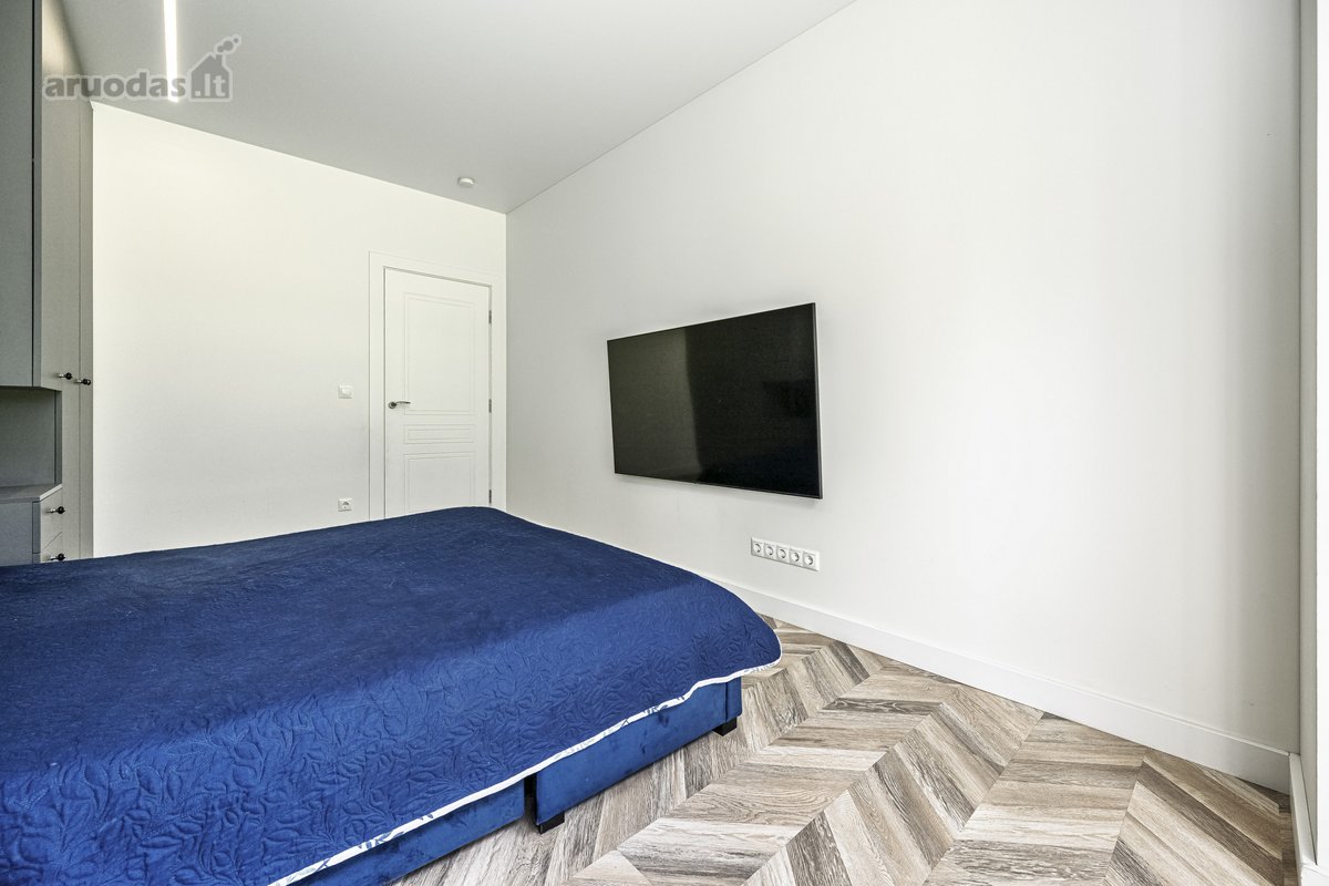Modernus 3 kambarių butas miesto centre su - nuotraukos Nr. 12