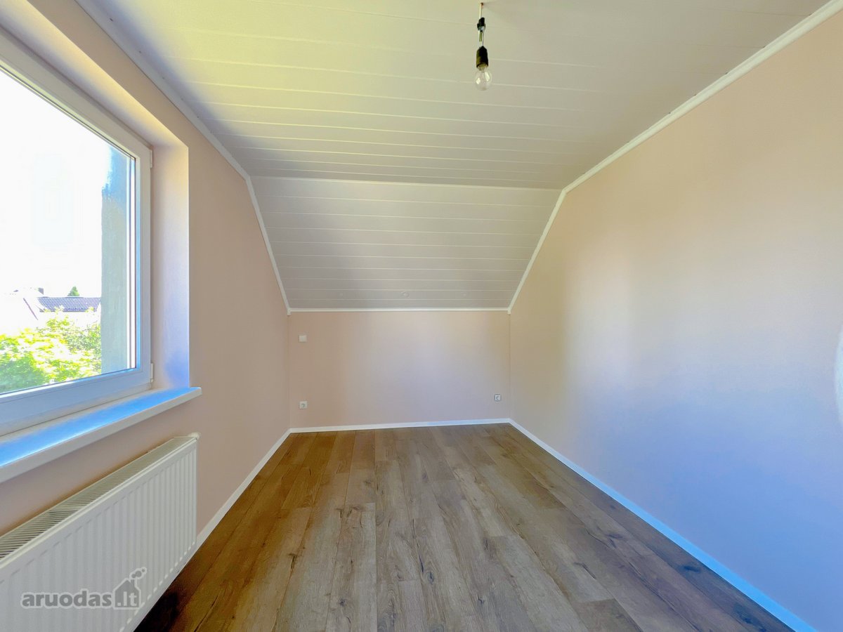 Parduodama namo dalis Kretingos centre – J. - nuotraukos Nr. 15