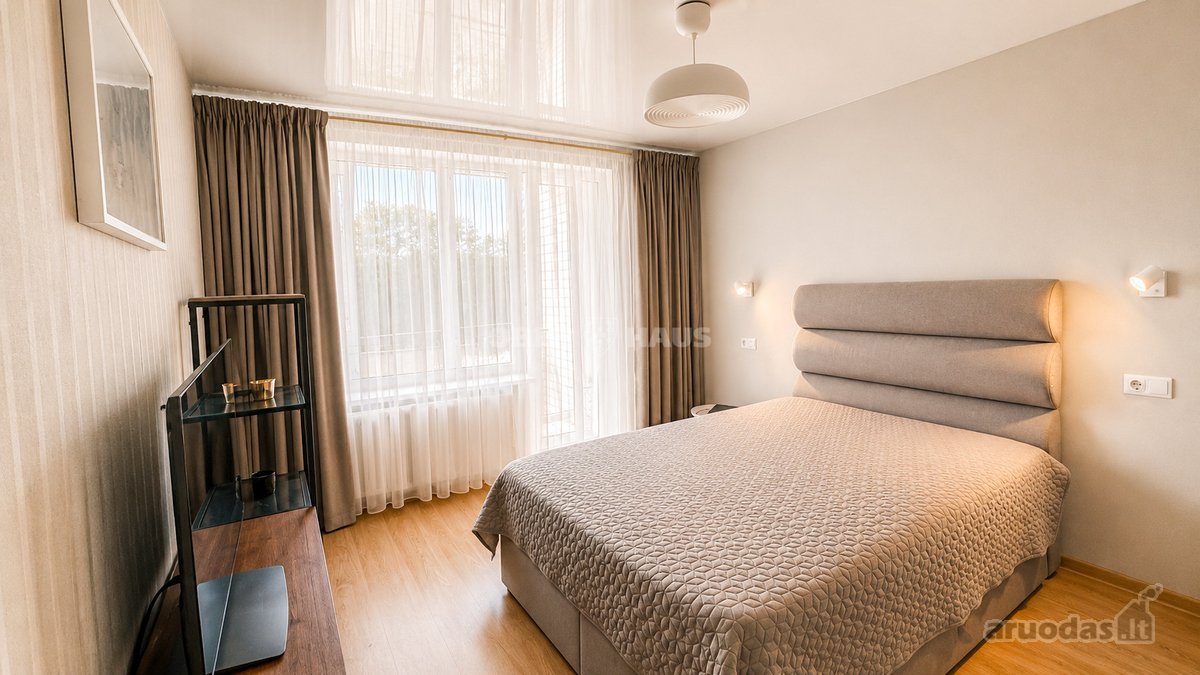 Šviesus ir visiškai rekonstruotas 4 kambarių - nuotraukos Nr. 10