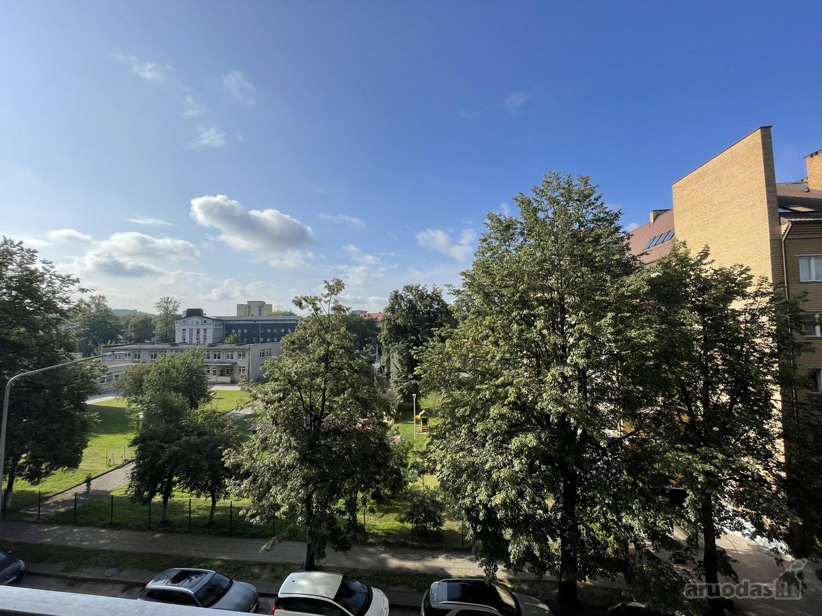 Erdvus bei šviesus 3 kambarių butas su - nuotraukos Nr. 19