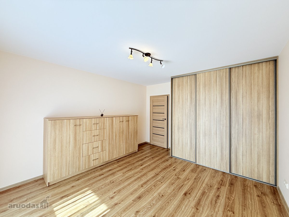 Parduodamas Išskirtinis, Šviesus Ir Erdvus 3 - nuotraukos Nr. 2