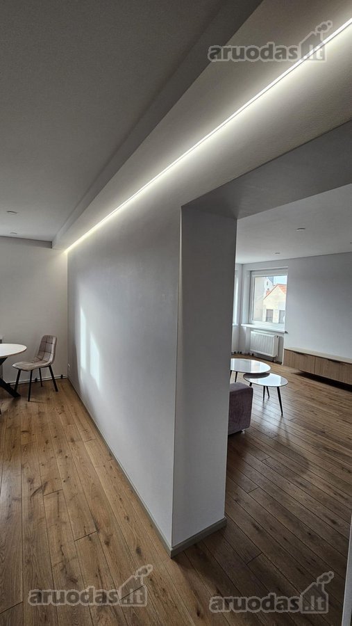 Išnuomojamas naujai suremontuotas 4 kambarių - nuotraukos Nr. 13