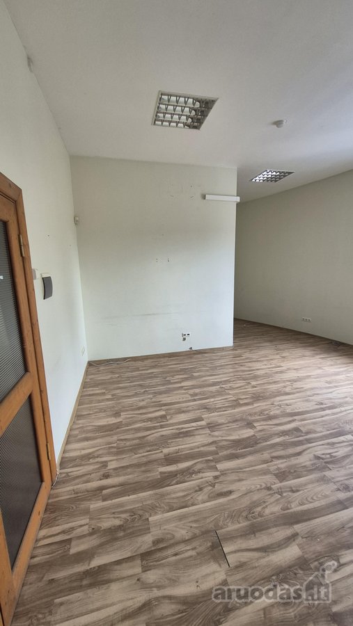 Išnuomojamos administracinės paskirties - nuotraukos Nr. 2