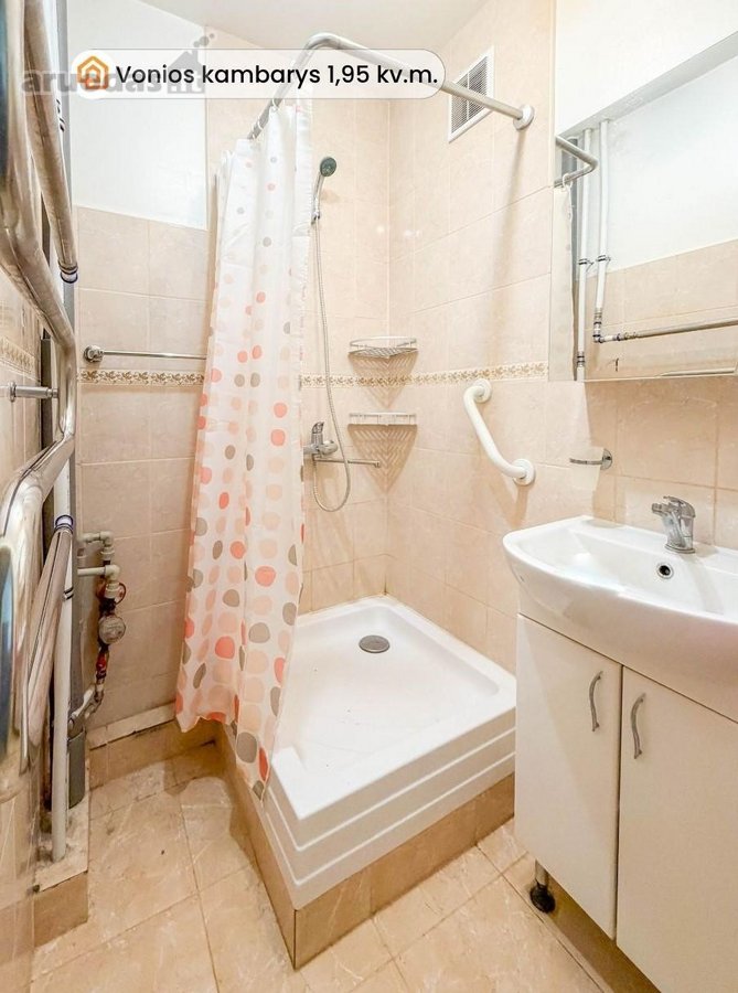 Parduodamas erdvus ir šviesus 3 kambarių - nuotraukos Nr. 19
