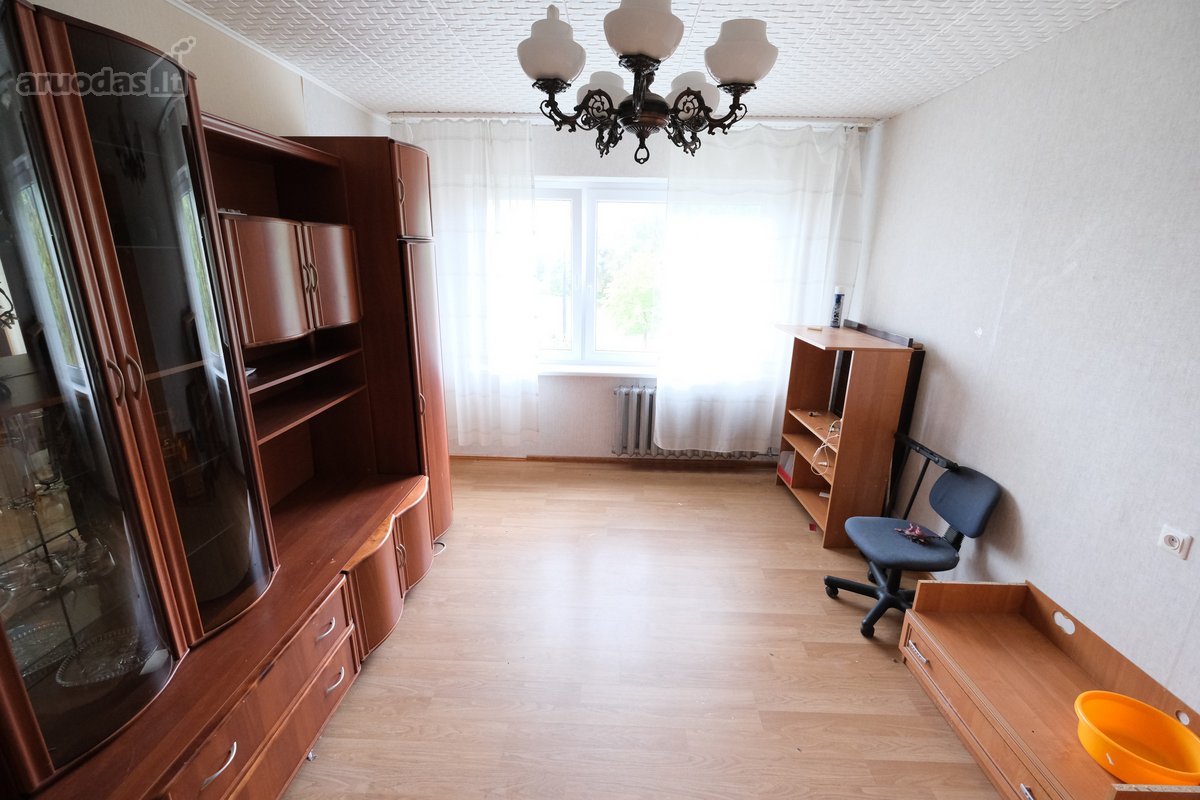 Parduodamas erdvus 3 kambarių butas puikioje - nuotraukos Nr. 11