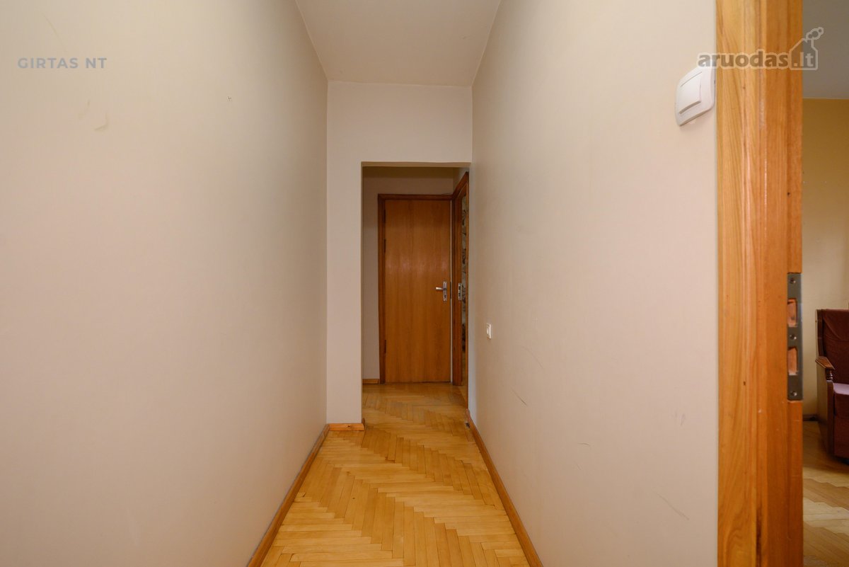 Parduodamas erdvus 4 kambarių butas - nuotraukos Nr. 13