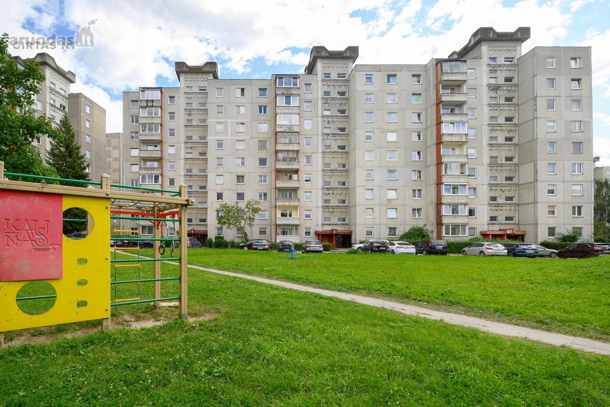 Parduodamas erdvus 4 kambarių butas - nuotraukos Nr. 25