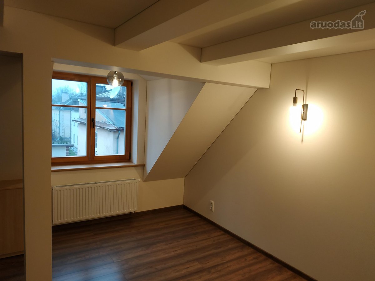 Nuomojame įrengtą butą palėpėje su antresole - nuotraukos Nr. 8