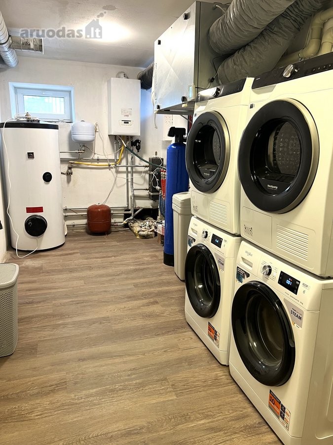 Nuomojamas įrengtas jaukus studijos tipo butas. - nuotraukos Nr. 11