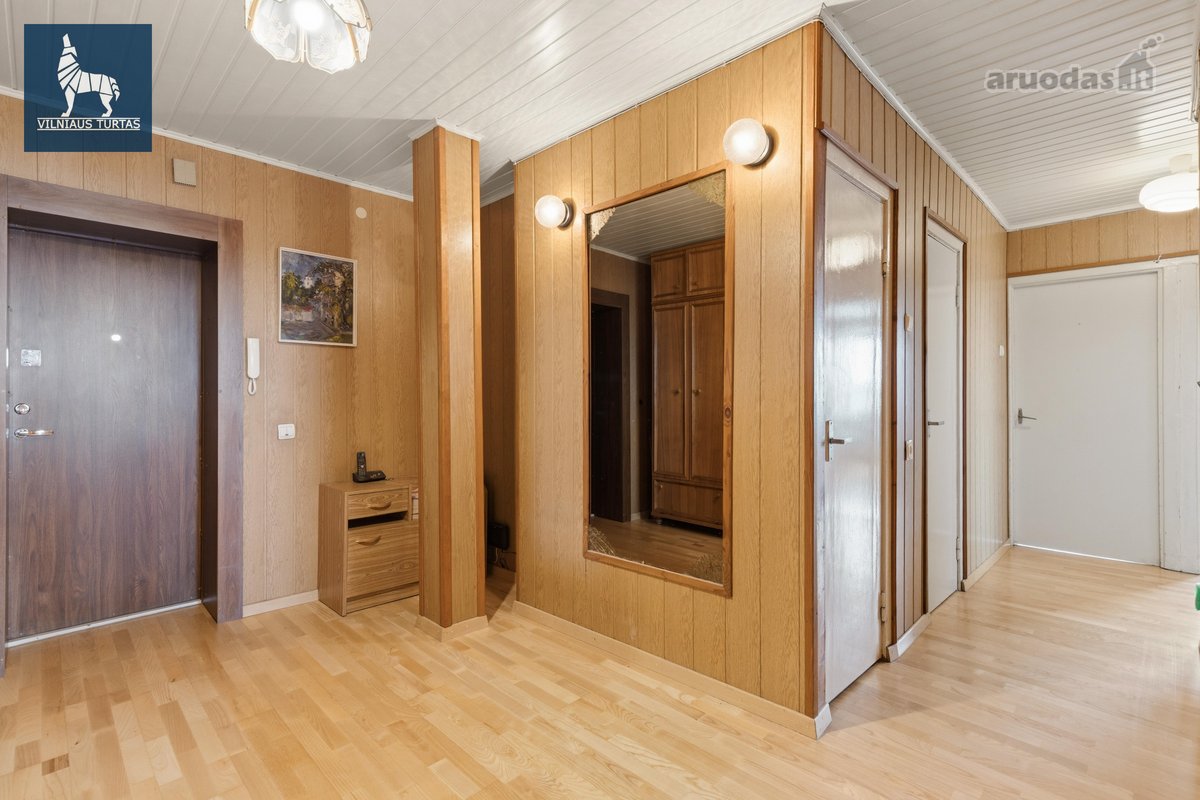 Parduodamas erdvus 3 kambarių butas - nuotraukos Nr. 7