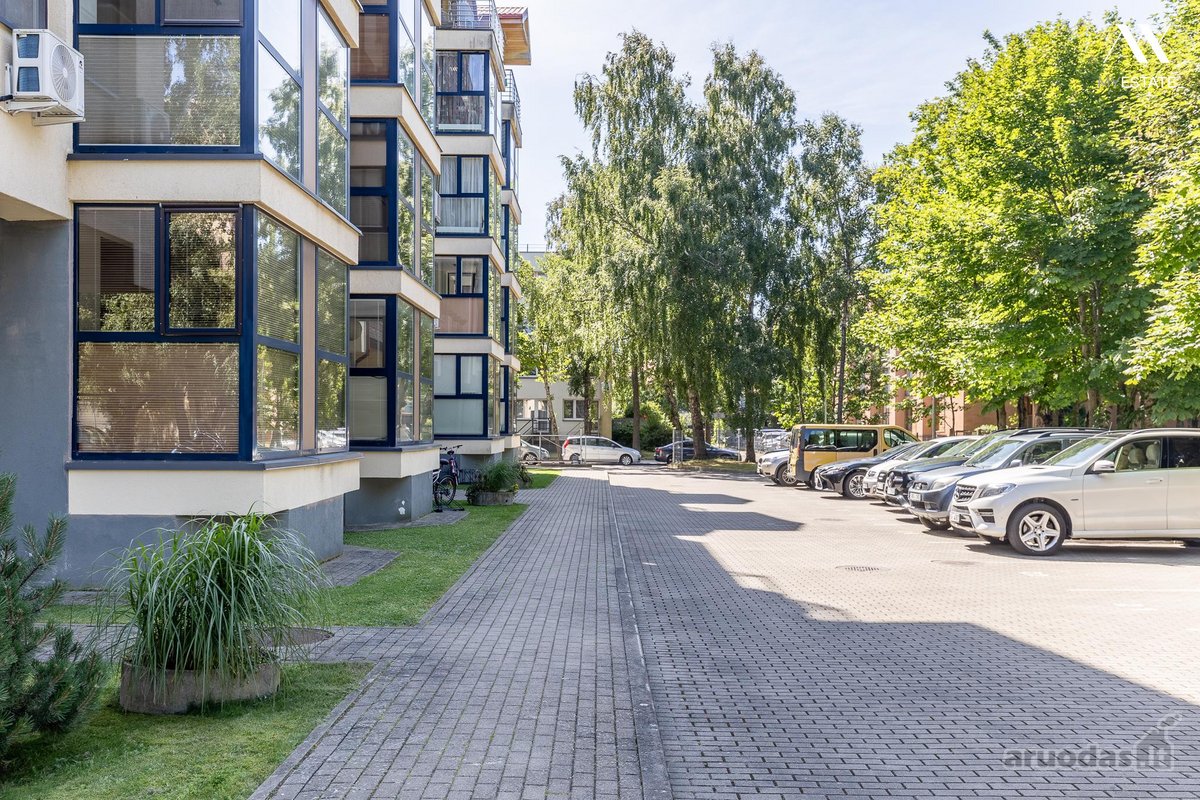 Parduodamas Stilingai Įrengtas 2 Kambarių - nuotraukos Nr. 27