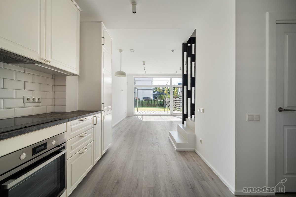 Parduodamas Sublokuotas Namas Pavilnyje – - nuotraukos Nr. 7