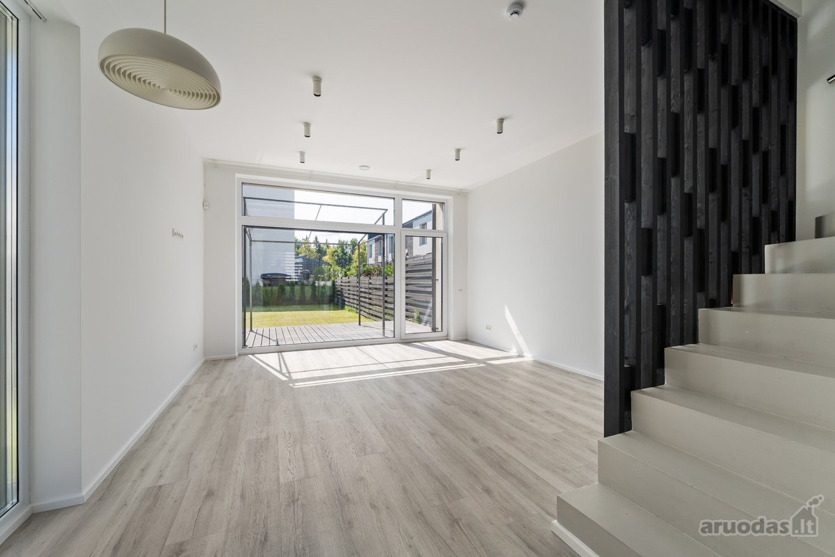 Parduodamas Sublokuotas Namas Pavilnyje – - nuotraukos Nr. 11