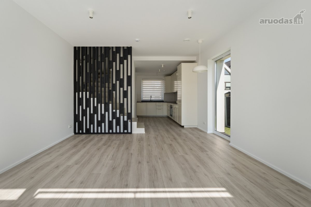 Parduodamas Sublokuotas Namas Pavilnyje – - nuotraukos Nr. 13