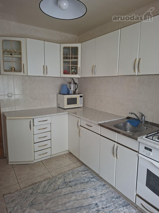 Išnuomojamas keturių kambarių butas Kauno r. - nuotraukos Nr. 7