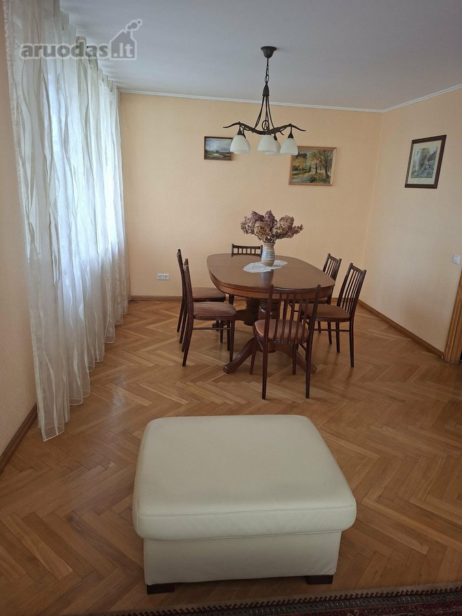 Išnuomojamas keturių kambarių butas Kauno r. - nuotraukos Nr. 2