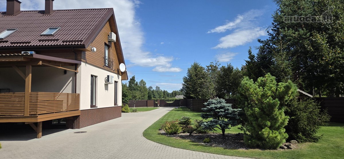 Parduodamas erdvus 2 aukštų namas su pilnai - nuotraukos Nr. 5